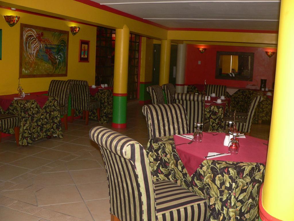 Coblentz Inn Boutique Hotel Port of Spain Bagian luar foto