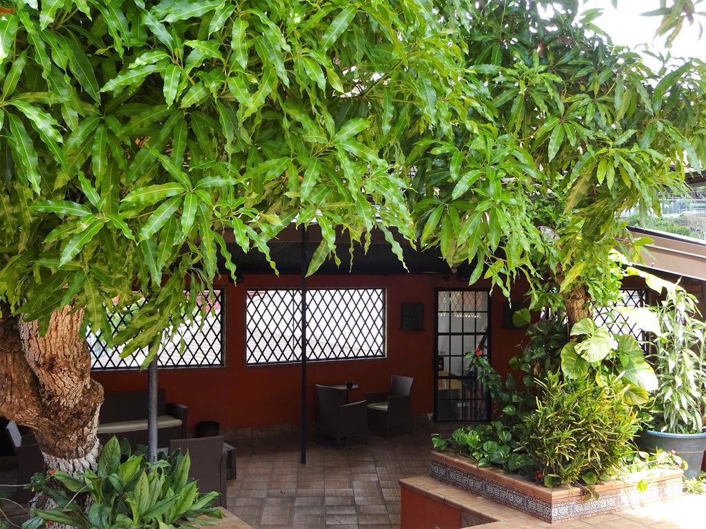 Coblentz Inn Boutique Hotel Port of Spain Bagian luar foto