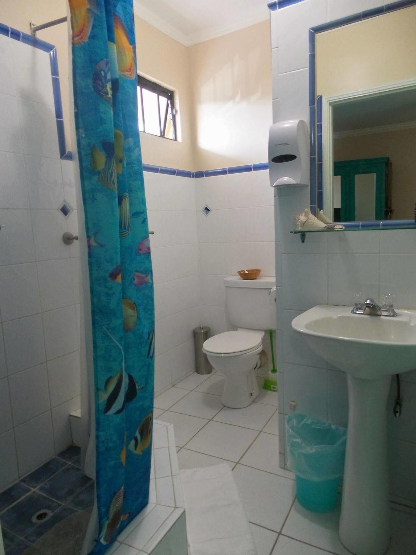 Coblentz Inn Boutique Hotel Port of Spain Bagian luar foto